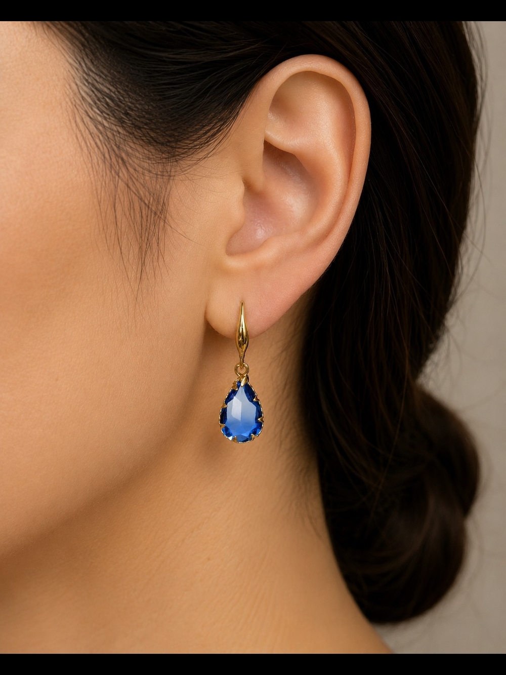 Blue Gradient Crystal Water Drop Earrings |   Teardrop Faux Sapphire Earrings